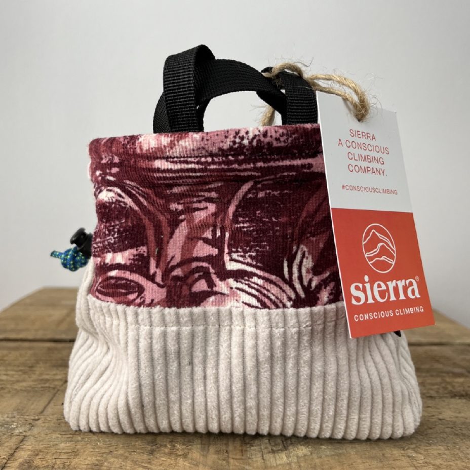 CBCUBPINKLA_3 CBCUBPINKLA_3